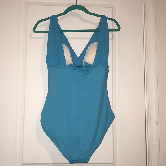 Liz Claiborne Swimwear Sz 14 NWT - Picture 2 of 3